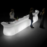 bancone bar luminoso per bar ristoranti ed eventi