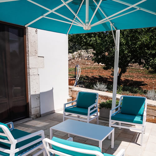 arredo trullo e casolari villa di lusso Puglia